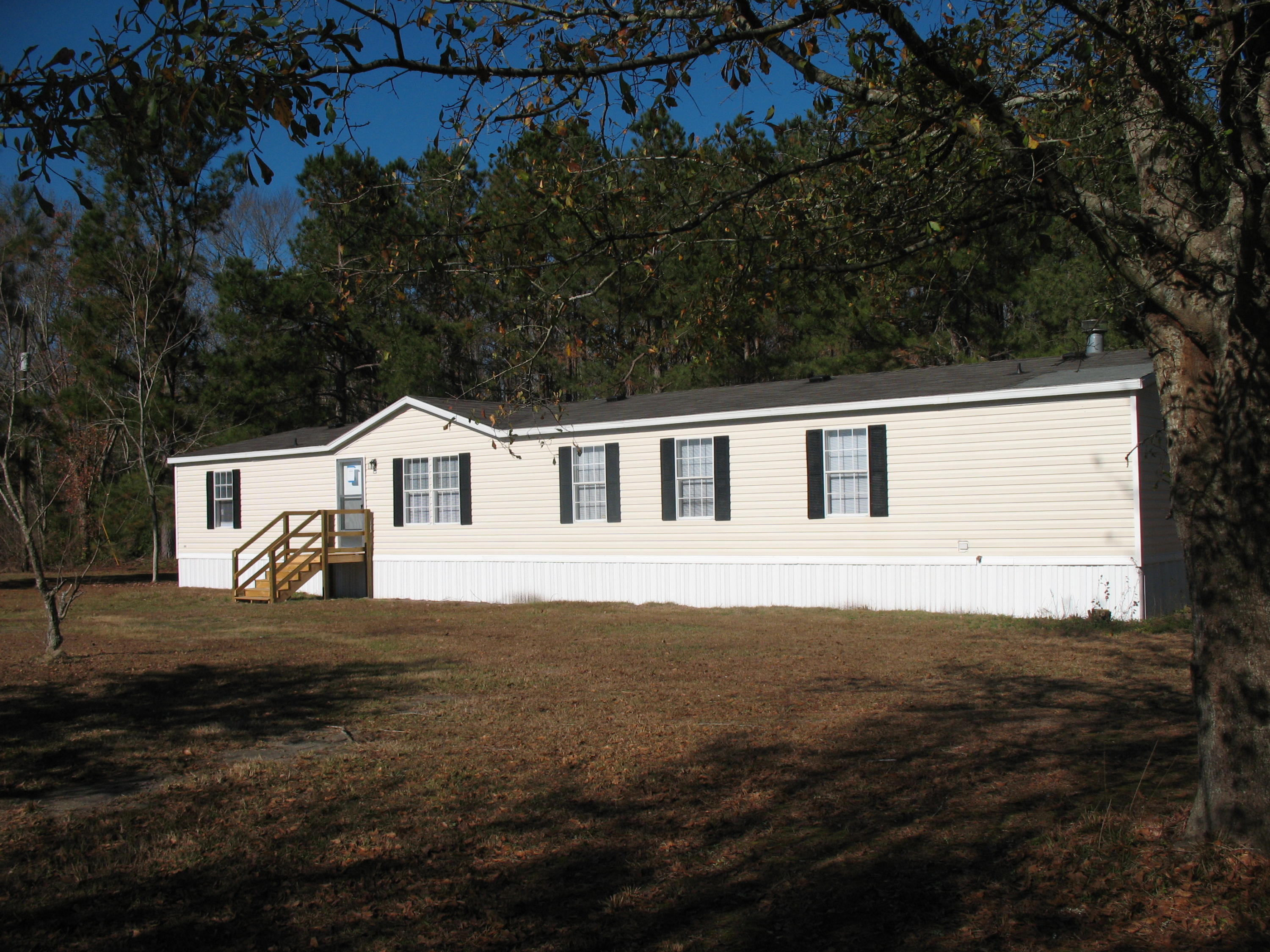 1182 Paradise Road Manning, SC 29102 - Photo 1 of 14 IMG_9114