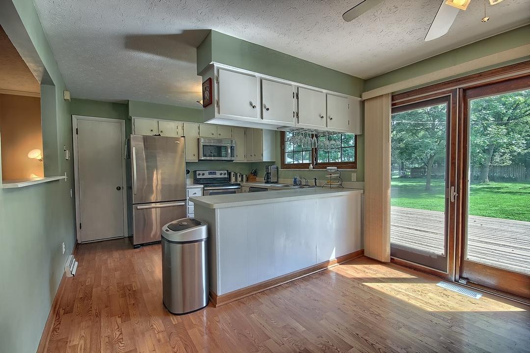 2401 Merbrook Road Columbus, OH 43235 - Photo 11 of 23 Gallery Image 11