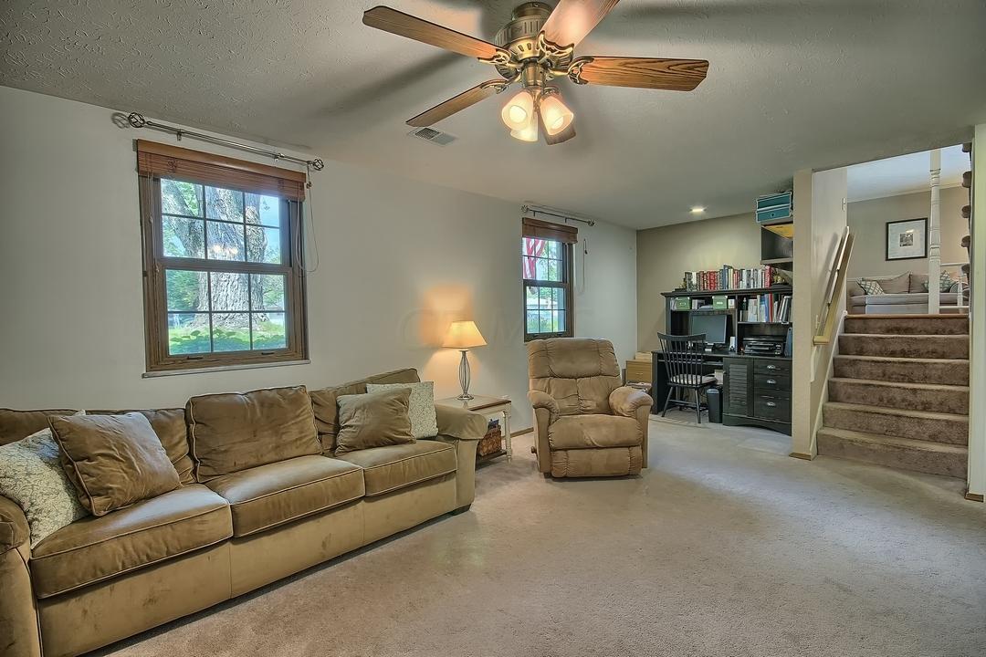 2401 Merbrook Road Columbus, OH 43235 - Photo 15 of 23 Gallery Image 15