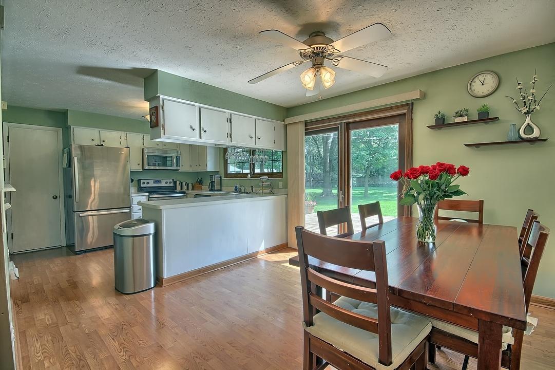 2401 Merbrook Road Columbus, OH 43235 - Photo 9 of 23 Gallery Image 9