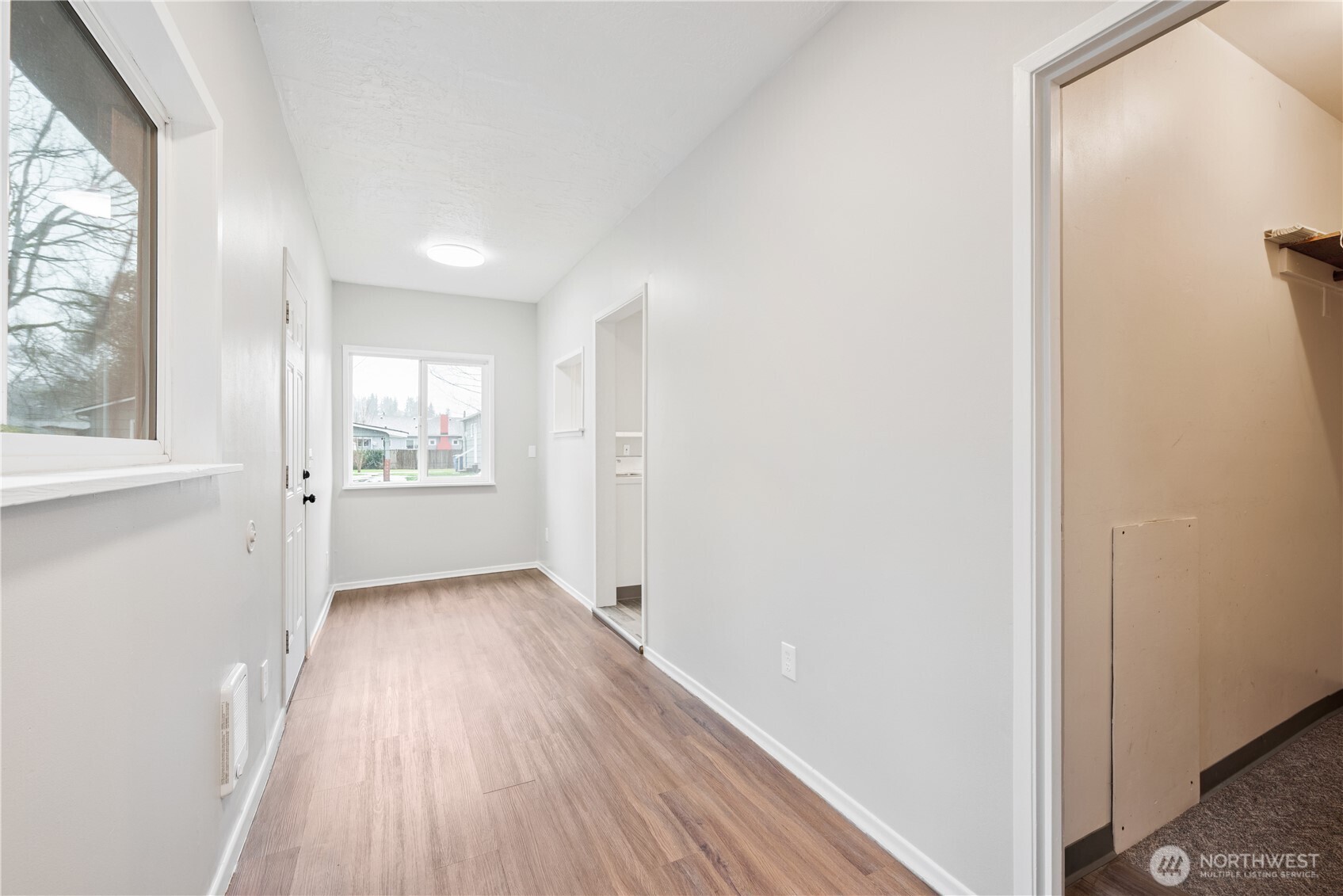 301 5th Avenue Southwest Kelso, WA 98626 - Photo 12 of 18