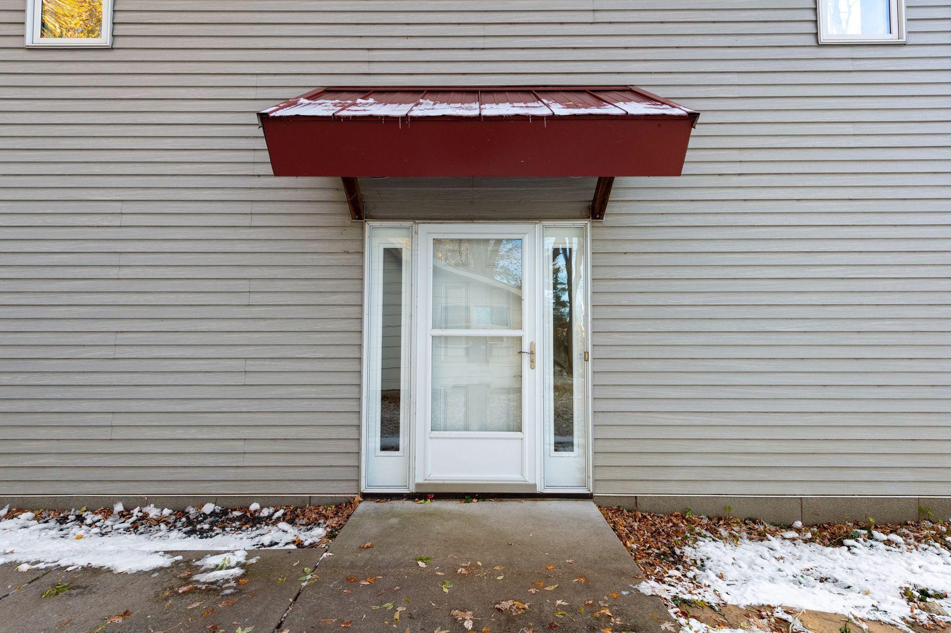 239 Peninsula Road Medicine Lake, MN 55441 - Photo 22 of 56 Gallery Image 22