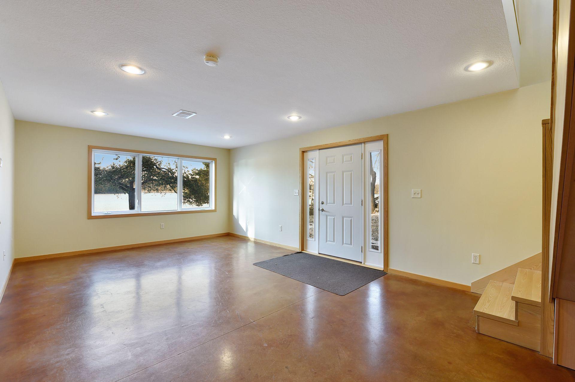 239 Peninsula Road Medicine Lake, MN 55441 - Photo 27 of 56 Gallery Image 27