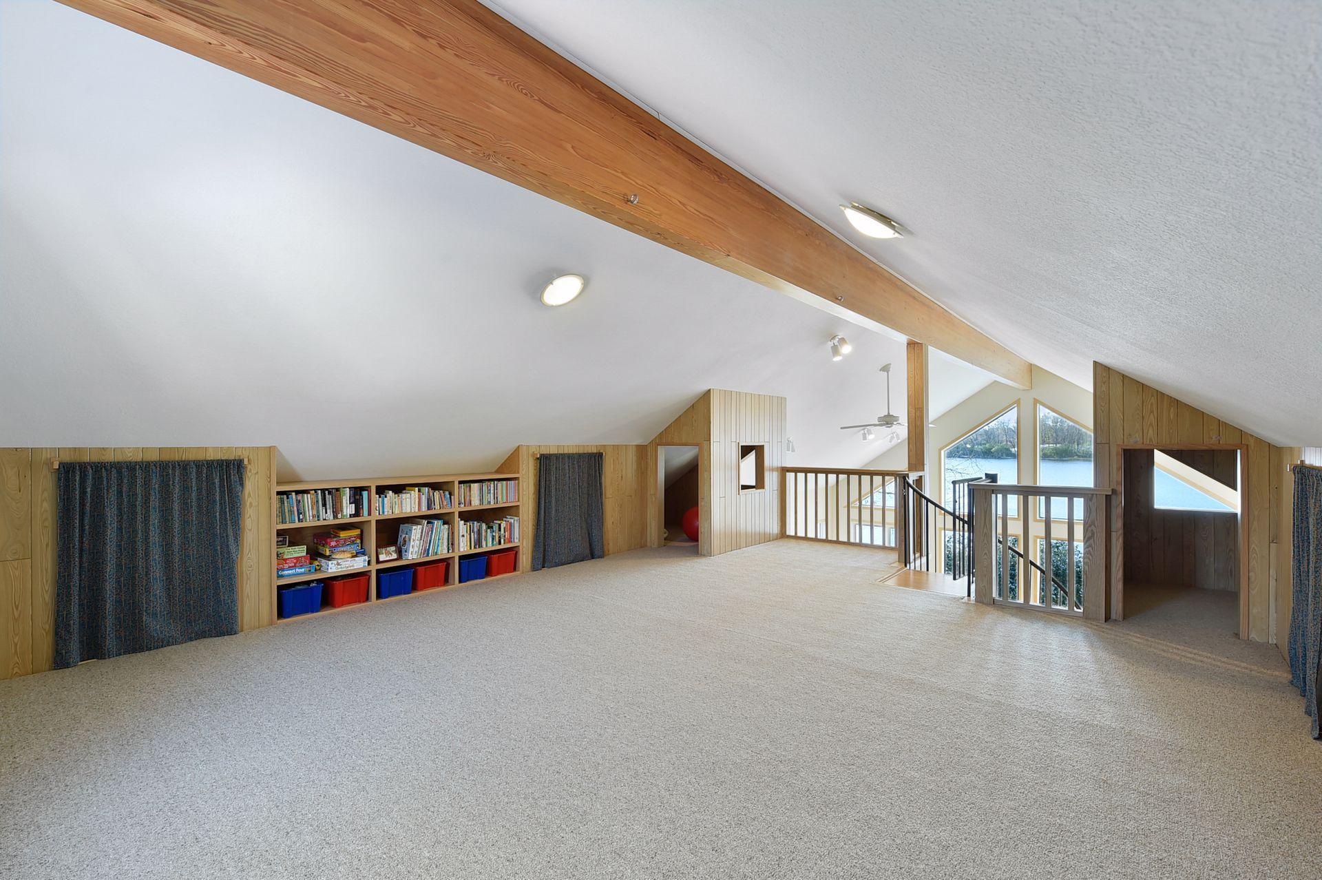 239 Peninsula Road Medicine Lake, MN 55441 - Photo 51 of 56 Gallery Image 51