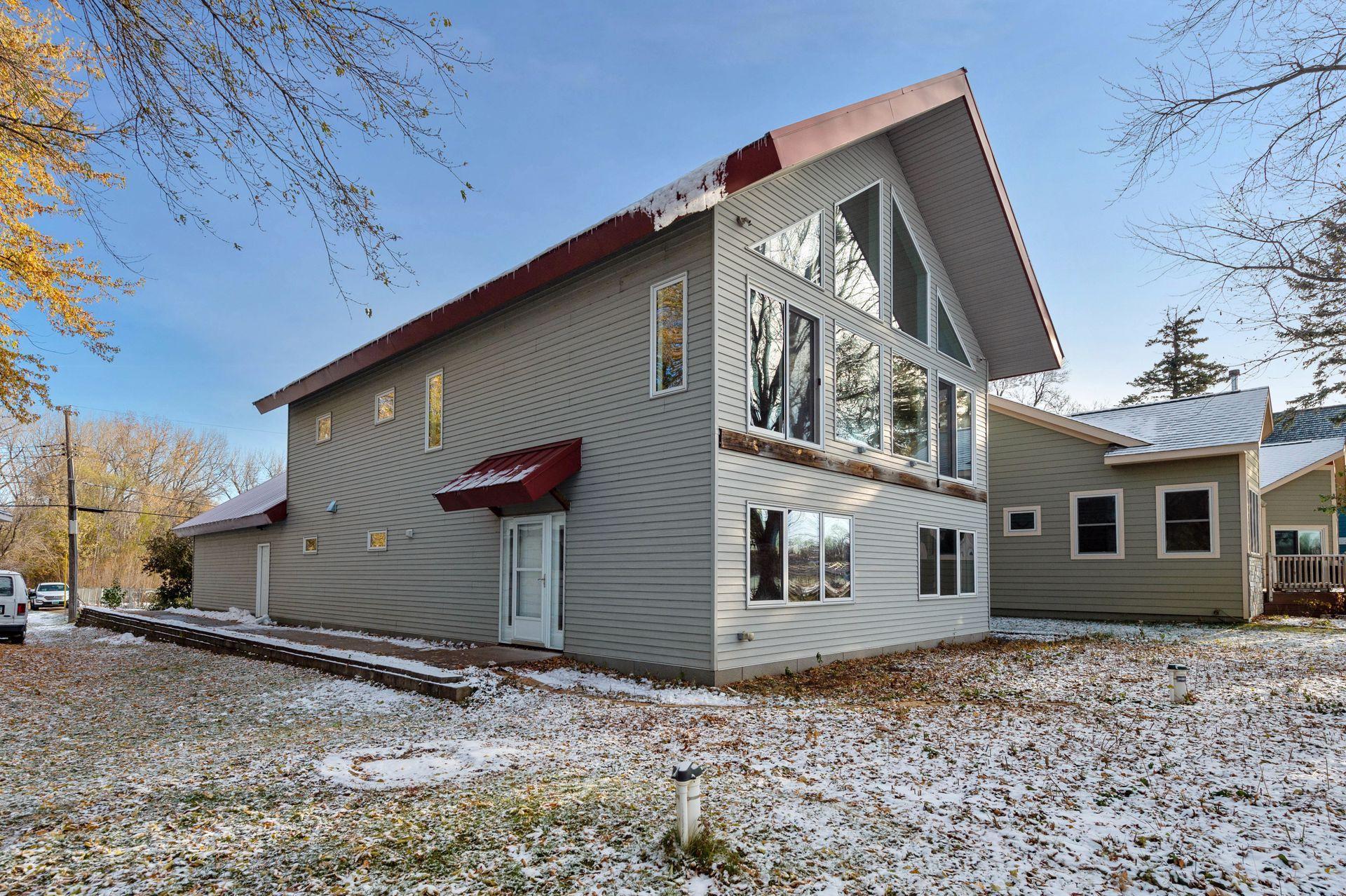 239 Peninsula Road Medicine Lake, MN 55441 - Photo 53 of 56 Gallery Image 53