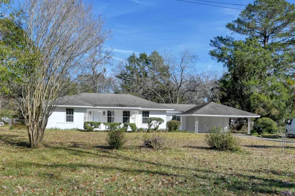 $1,800 | 3744 Conrad Drive, Baton Rouge, LA 70805