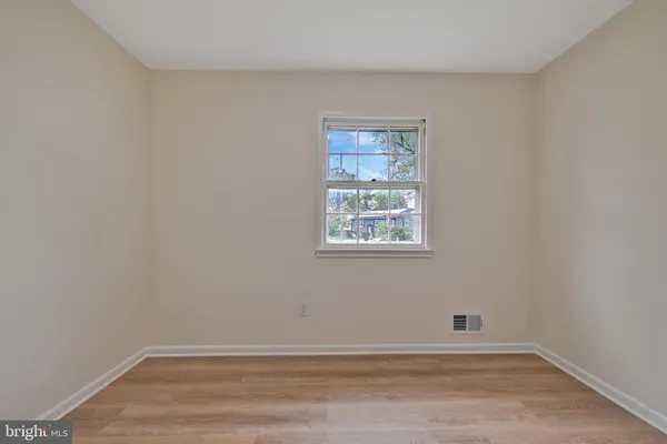 $2,500 | 6809 Sisalbed Drive, Capitol Heights, MD 20743