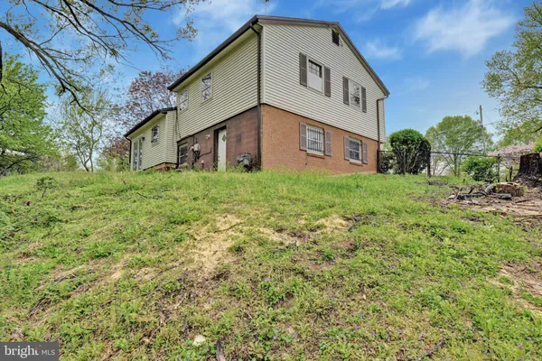 $2,500 | 6809 Sisalbed Drive, Capitol Heights, MD 20743