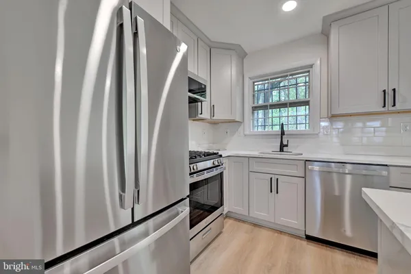 $2,500 | 6809 Sisalbed Drive, Capitol Heights, MD 20743