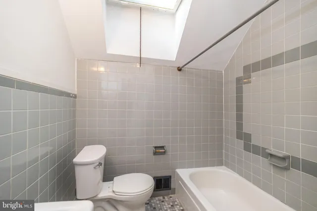 $3,200 | 7738 Ardleigh Street, Philadelphia, PA 19118