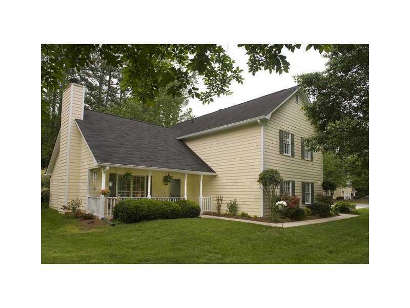 1885 Dovonshire Road Marietta, GA 30064 - Photo 1 of 1 Exterior Front.