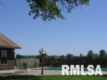 1263 Schwartz Road Centralia, IL 62801 - Photo 4 of 15