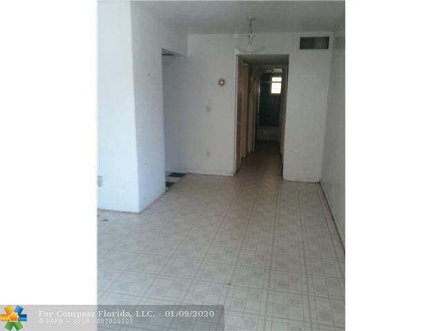 7851 Dunham Boulevard, Unit 5 Miami, FL 33138 - Photo 6 of 9 Dining Room