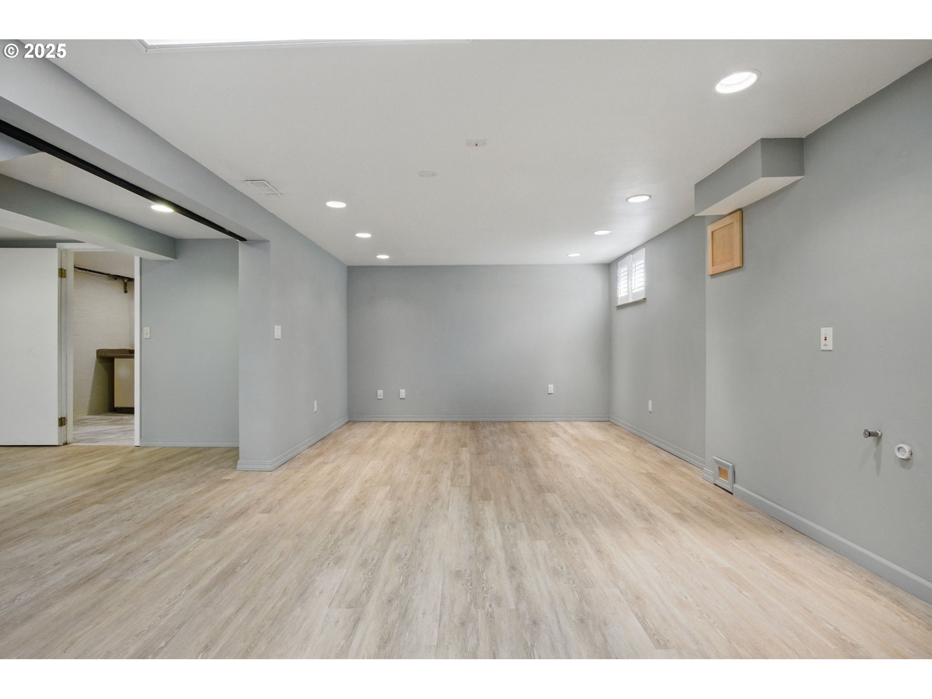 15960 Southwest Roshak Road Portland, OR 97224 - Photo 26 of 48 a view of an empty room