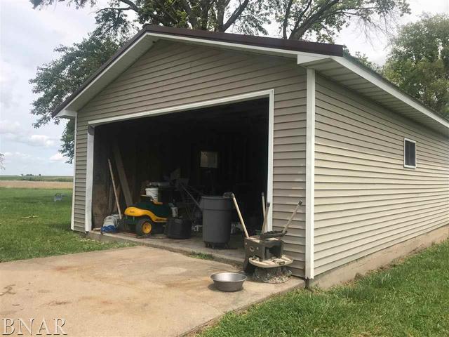 5938 Hopedale Road Hopedale, IL 61747 - Photo 11 of 14