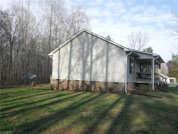 $290,000 | 127 Keegan Lane, Denton, NC 27239