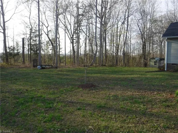$290,000 | 127 Keegan Lane, Denton, NC 27239