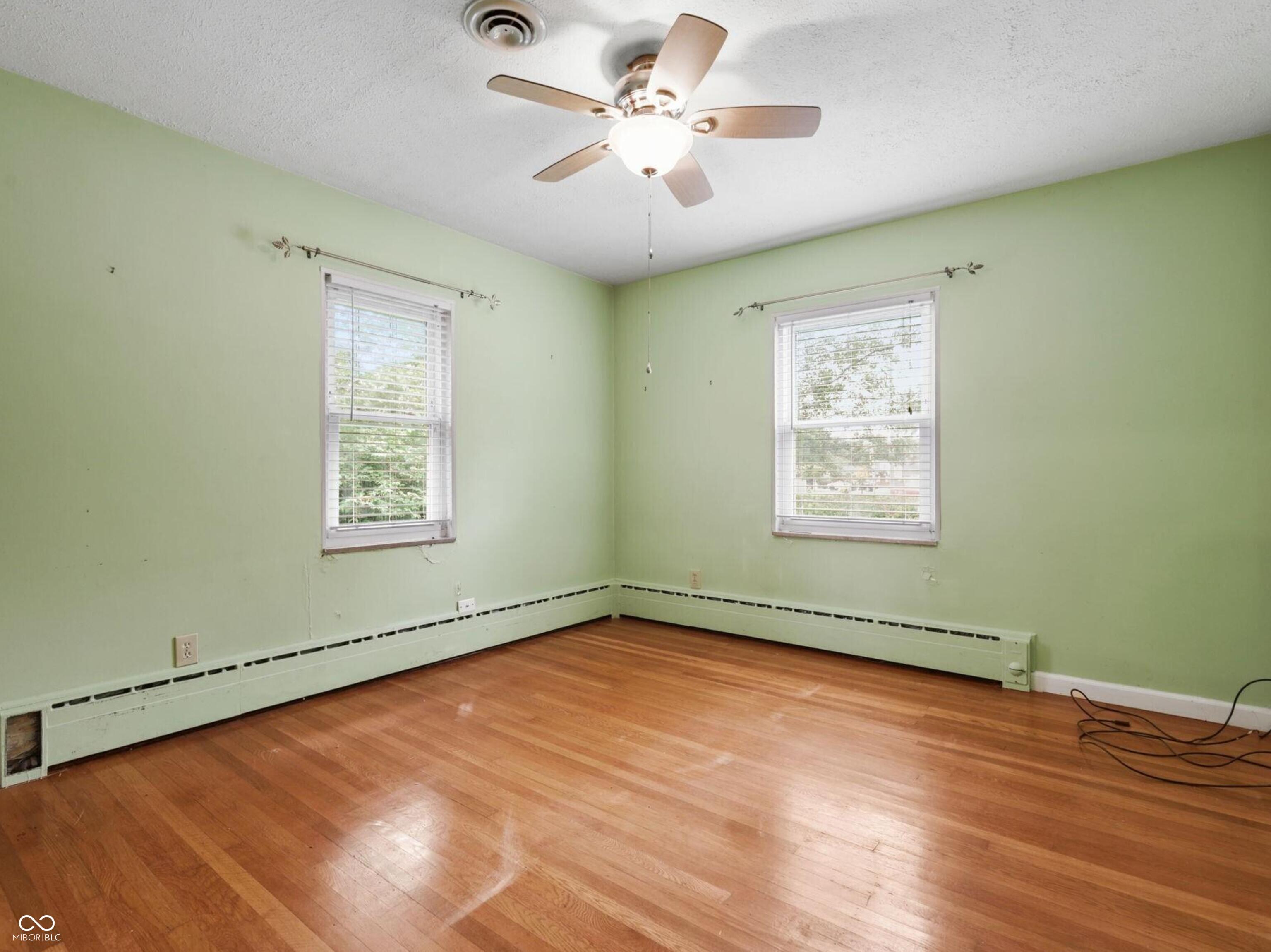 449 North Franklin Road Indianapolis, IN 46219 - Photo 18 of 30 Gallery Image 18