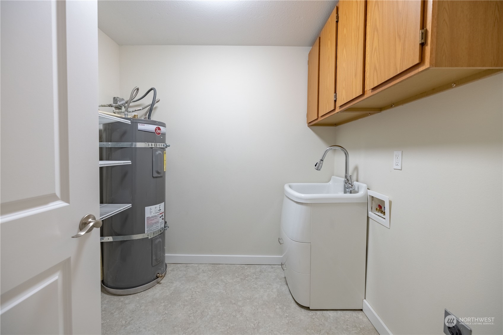 18201 Bellflower Road Bothell, WA 98012 - Photo 23 of 38