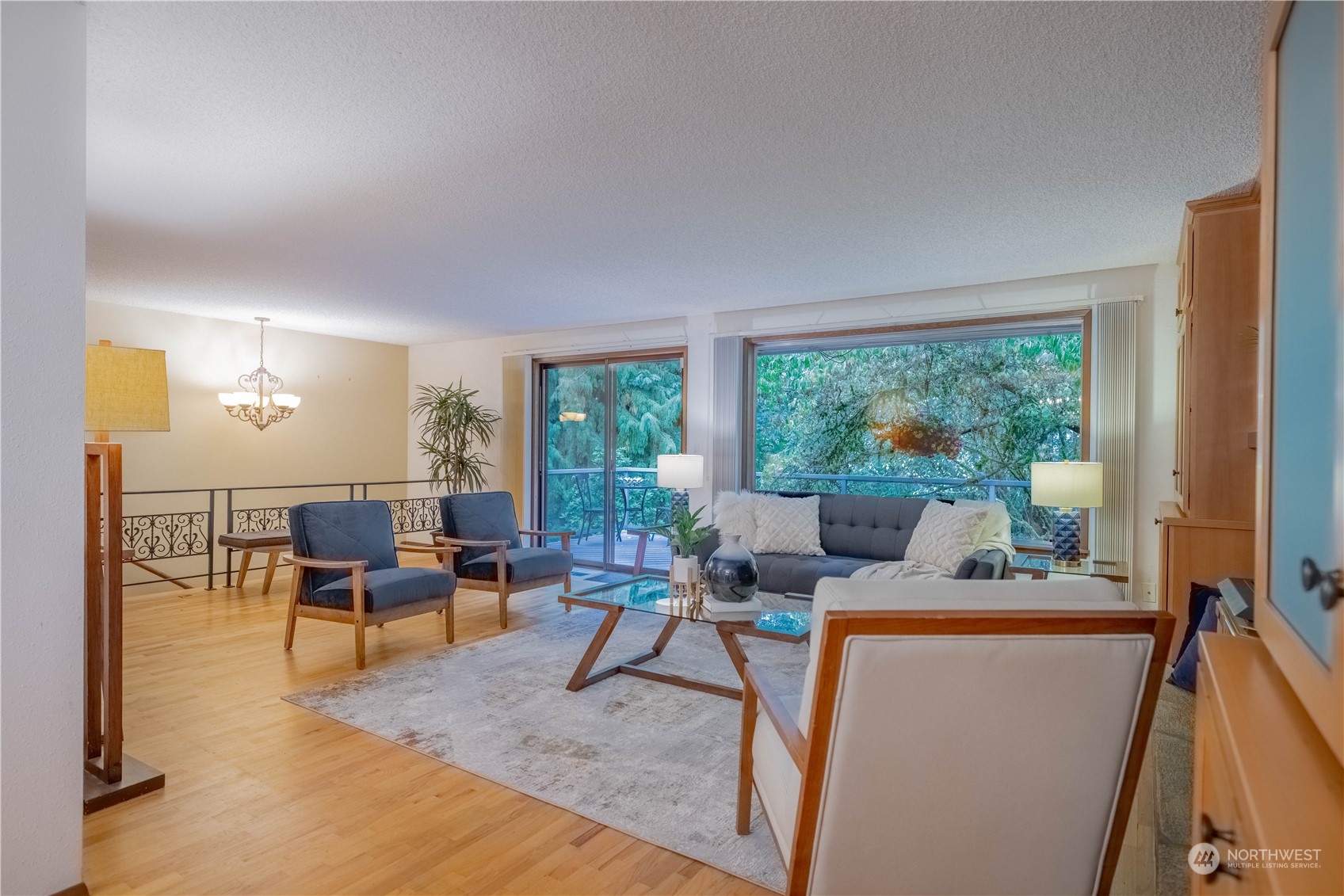 18201 Bellflower Road Bothell, WA 98012 - Photo 5 of 38