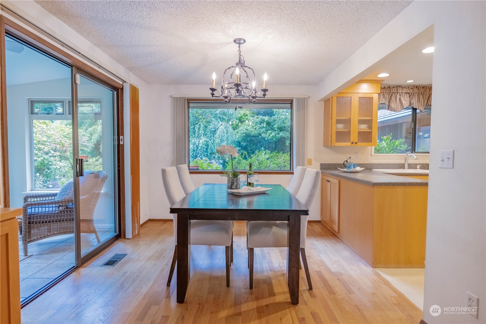 18201 Bellflower Road Bothell, WA 98012 - Photo 7 of 38