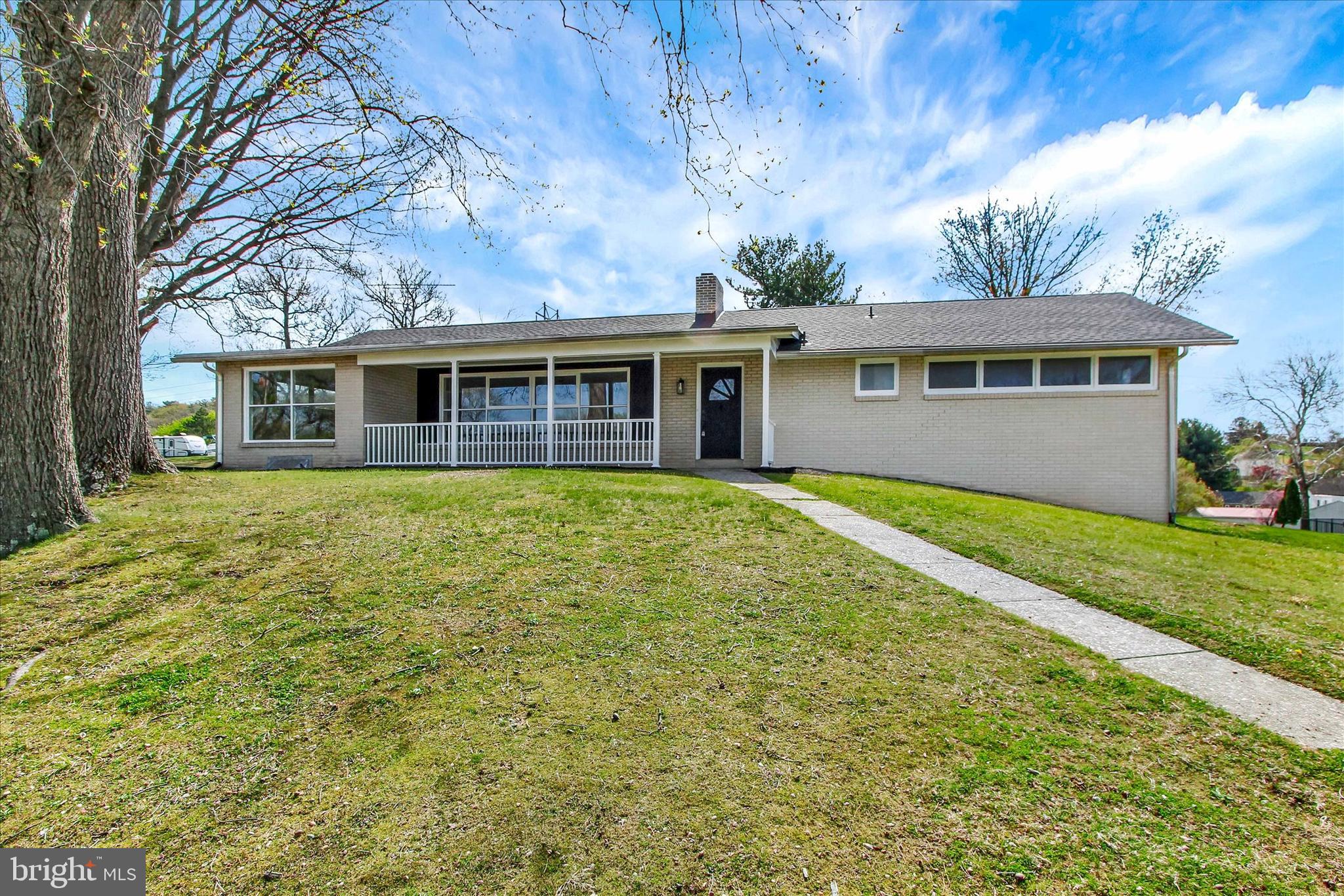 1750 Northview Road York, PA 17406 - Photo 2 of 27