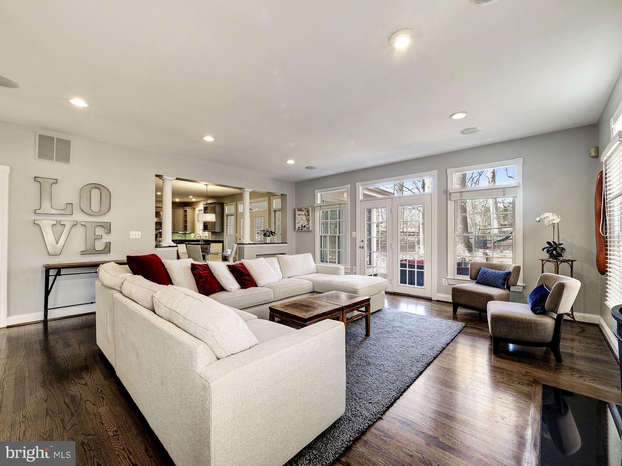 6901 Rannoch Road Bethesda, MD 20817 - Photo 8 of 26 Family Room