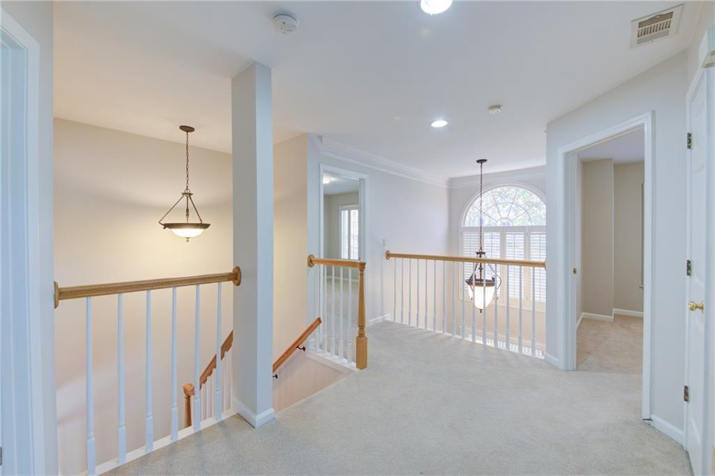 2020 Ridge Gate Drive Cumming, GA 30041 - Photo 31 of 37
