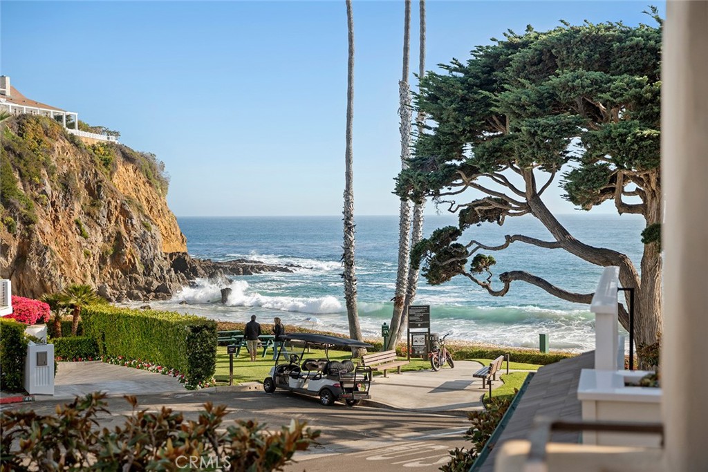 64 Emerald Bay Laguna Beach, CA 92651 - Photo 17 of 49