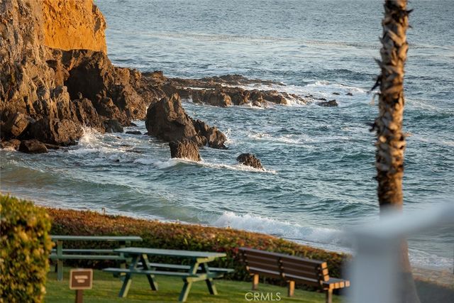 $13,500,000 | 64 Emerald Bay, Laguna Beach, CA 92651