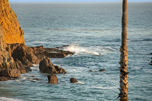 $13,500,000 | 64 Emerald Bay, Laguna Beach, CA 92651