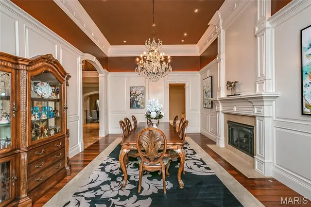 $5,696,000 | 4 Slate River Way, Wentzville, MO 63385