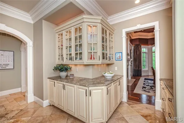 $5,696,000 | 4 Slate River Way, Wentzville, MO 63385