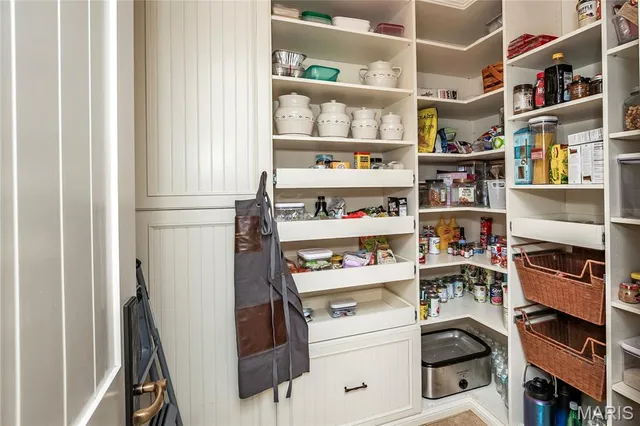 $5,696,000 | 4 Slate River Way, Wentzville, MO 63385