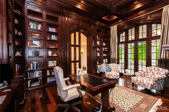 $5,696,000 | 4 Slate River Way, Wentzville, MO 63385