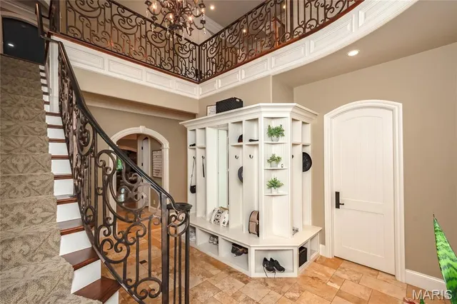 $5,696,000 | 4 Slate River Way, Wentzville, MO 63385