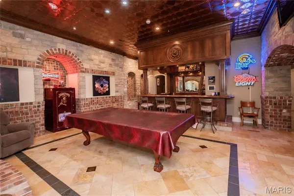 $5,696,000 | 4 Slate River Way, Wentzville, MO 63385
