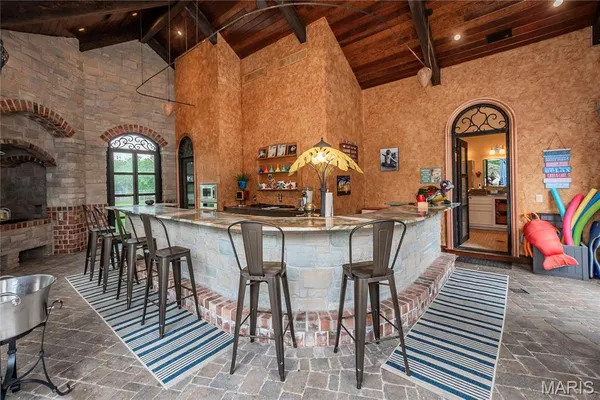 $5,696,000 | 4 Slate River Way, Wentzville, MO 63385