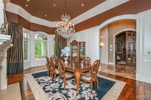 $5,696,000 | 4 Slate River Way, Wentzville, MO 63385