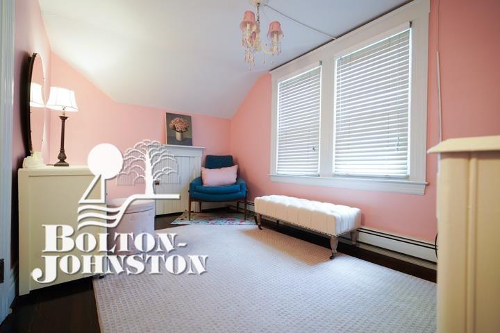 214 Moross Road Grosse Pointe, MI 48236 - Photo 16 of 35 50042588-15.JPG