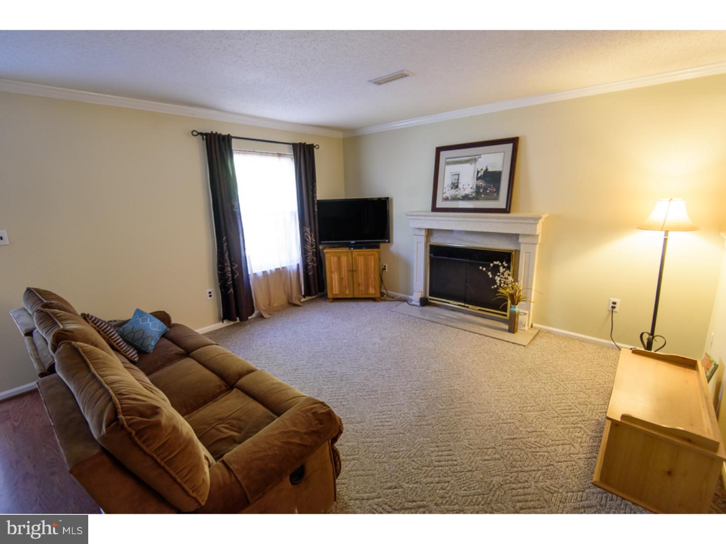 2017 Fort Bevon Road Harleysville, PA 19438 - Photo 10 of 22 Living Room