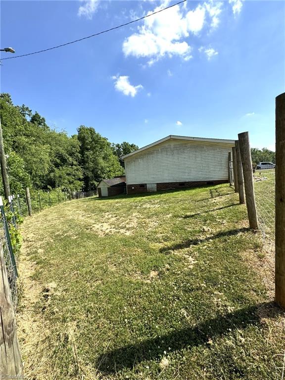 3028 Quaker Church Road Pinnacle, NC 27043 - Photo 26 of 33