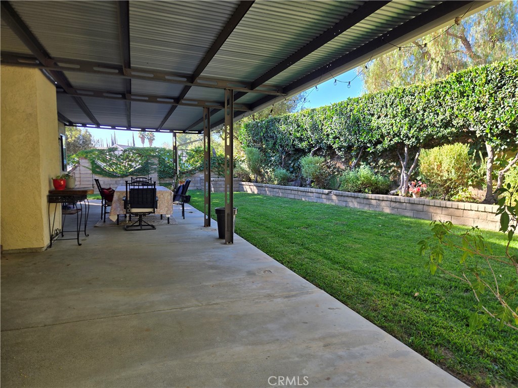 25951 Matel Road Valencia, CA 91355 - Photo 19 of 25 Gallery Image 19