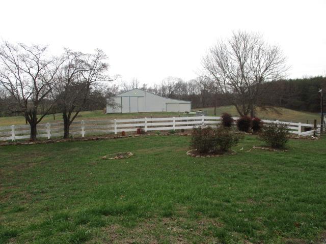 5887 Shellsford Road McMinnville, TN 37110 - Photo 4 of 24 Gallery Image 4