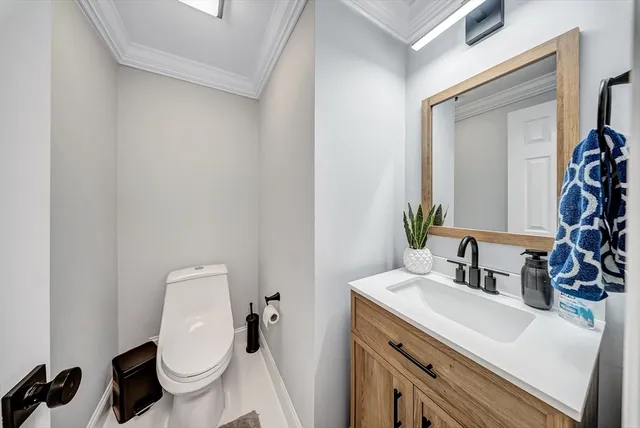 $649,900 | 3 Stoddard Street, Upton, MA 01568