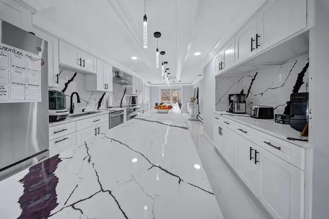 $649,900 | 3 Stoddard Street, Upton, MA 01568