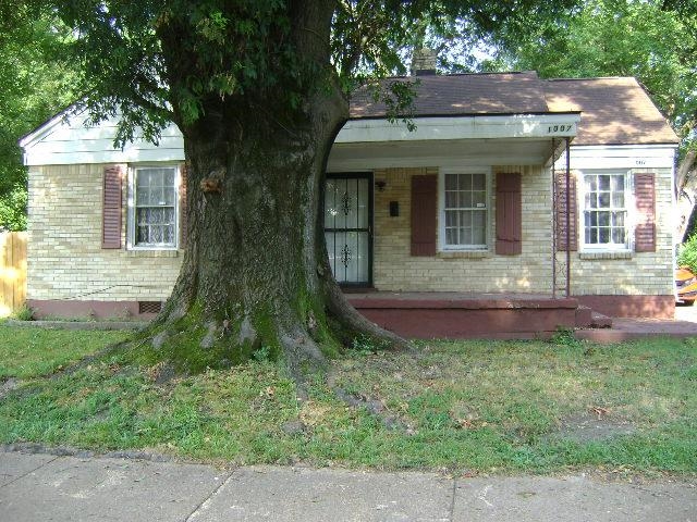 1007 Prescott Road Memphis, TN 38111 - Photo 1 of 3