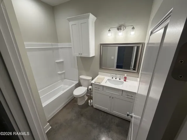 $2,150 | 209 Silver Star Court, Youngsville, LA 70592