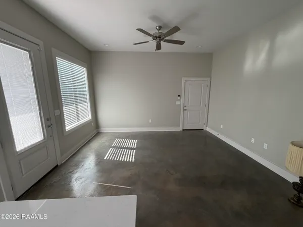 $2,000 | 209 Silver Star Court, Youngsville, LA 70592