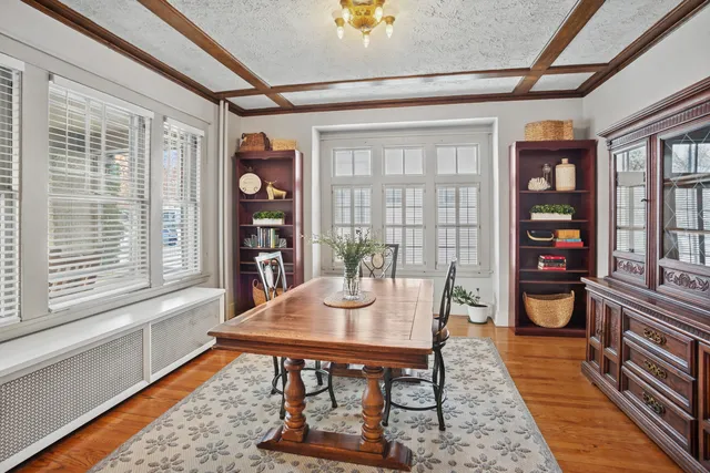 $999,000 | 305 North Addison Avenue, Elmhurst, IL 60126